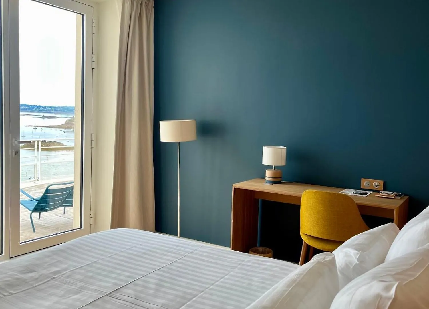 Logis Hotel De Carantec
