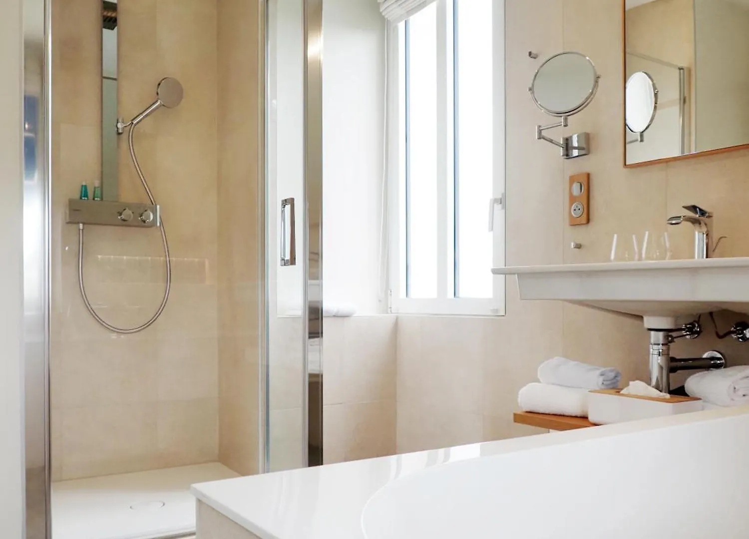 Logis Hotel De Carantec