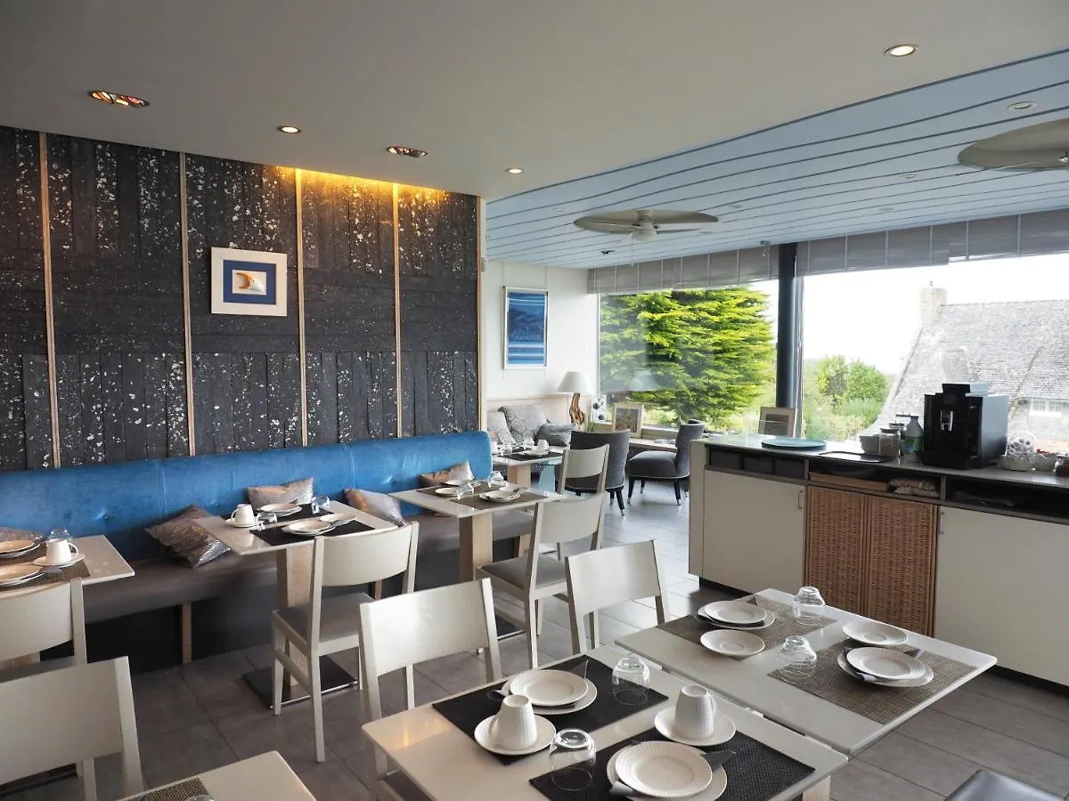 Logis Hotel De Carantec